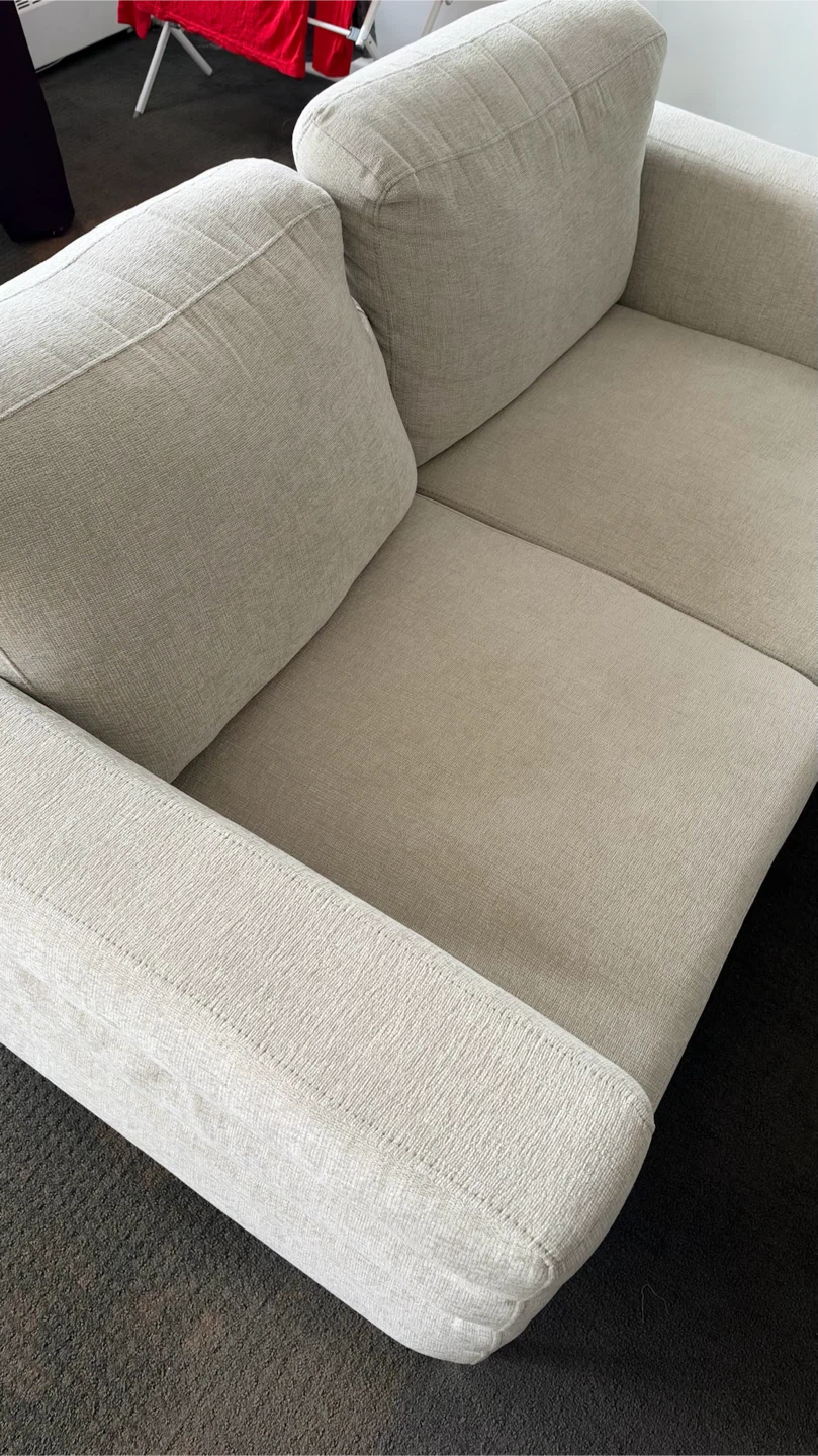 Beige Two-Seater Micah Sofa Leon’s - photo 4