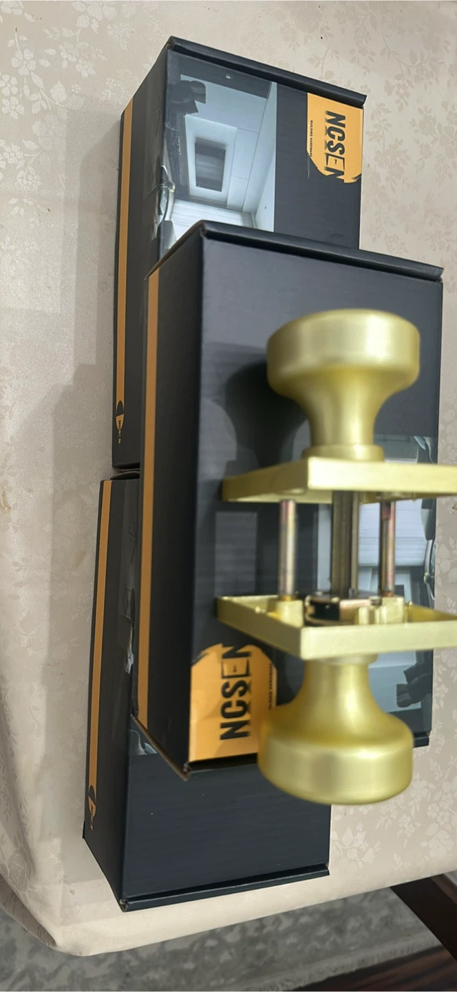 NCSEN Gold Door Knob Set - photo 2