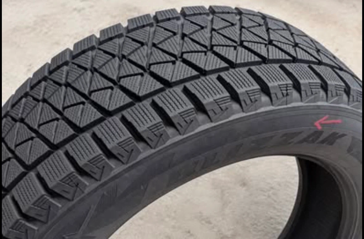 Blizzak Winter Tires - 255/60R18