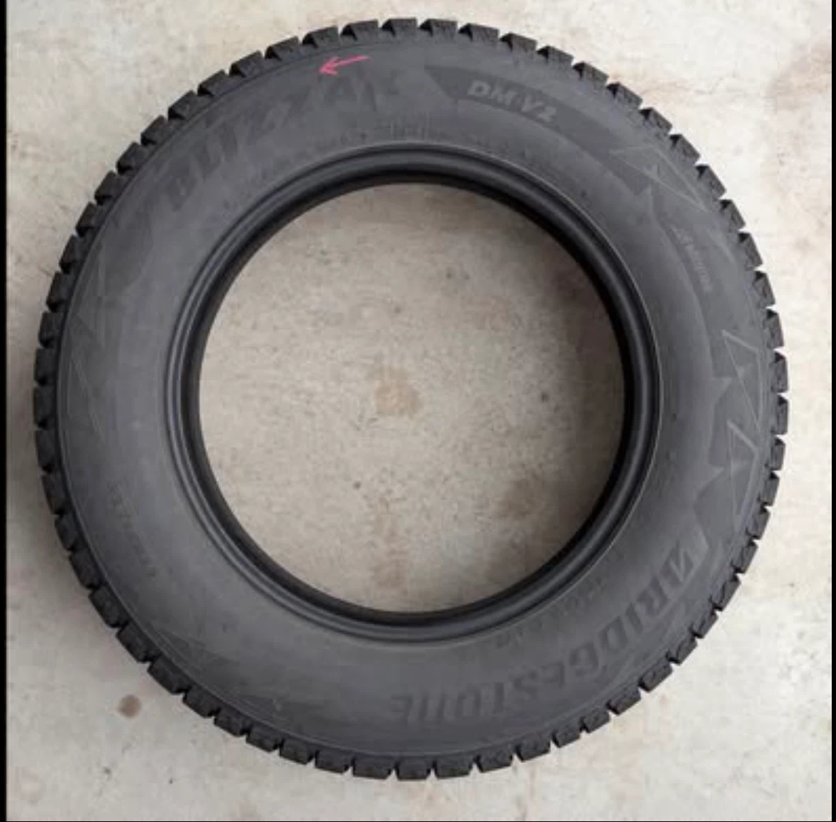 Blizzak Winter Tires - 255/60R18 - photo 3