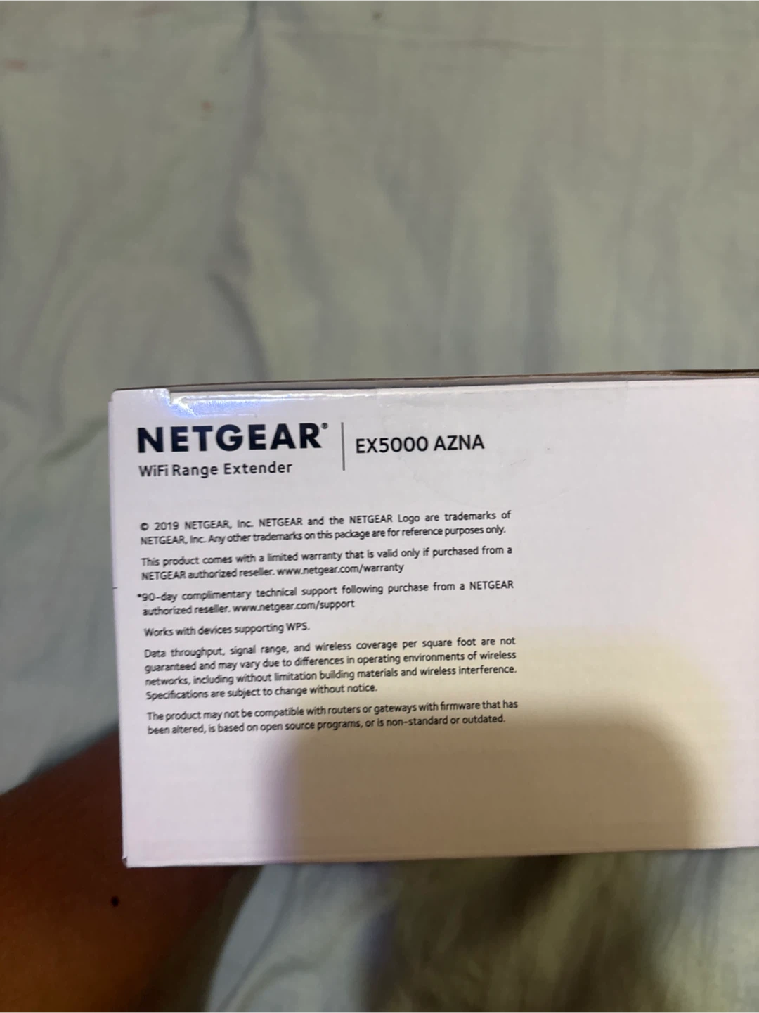Netgear EX5000 WiFi Range Extender - photo 4