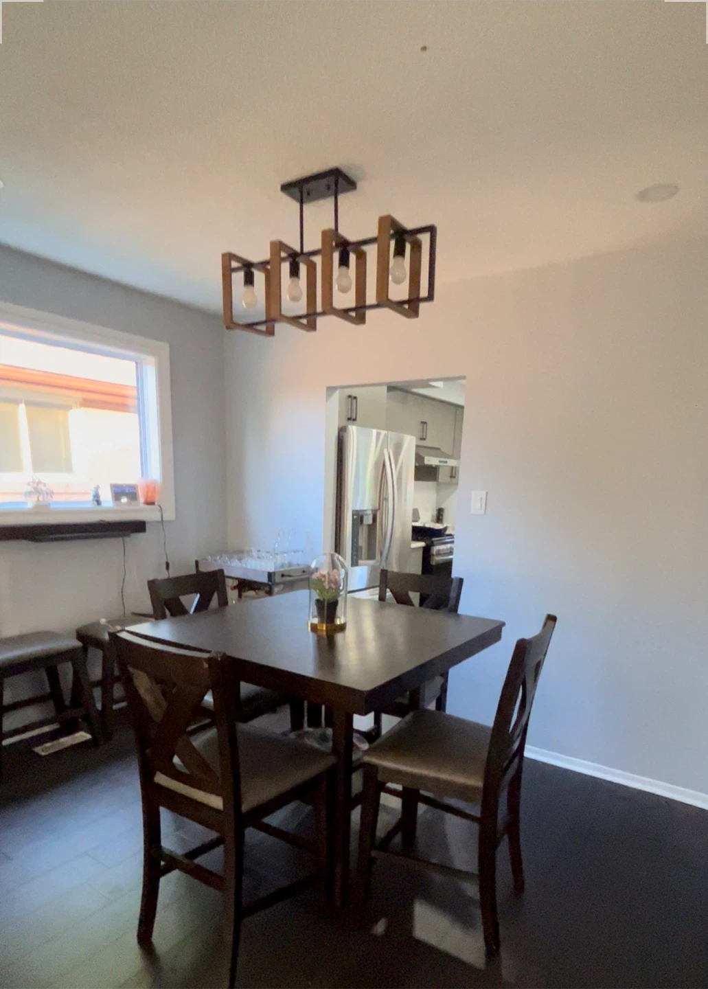 Dining table and 4 chairs
