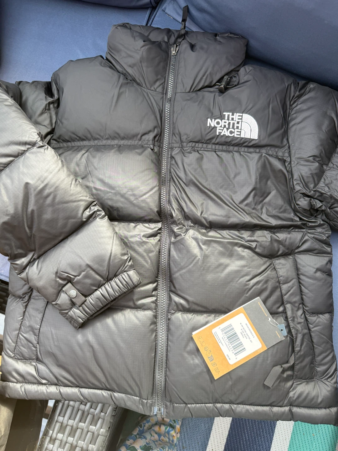 Women’s north face nuptse jacket size small