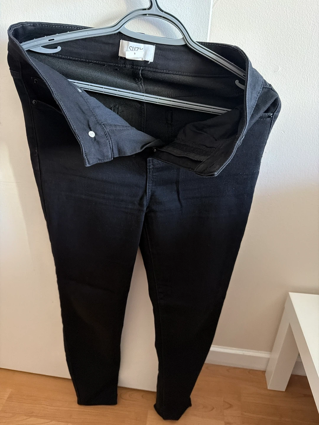 Suzy Shier Black Pants