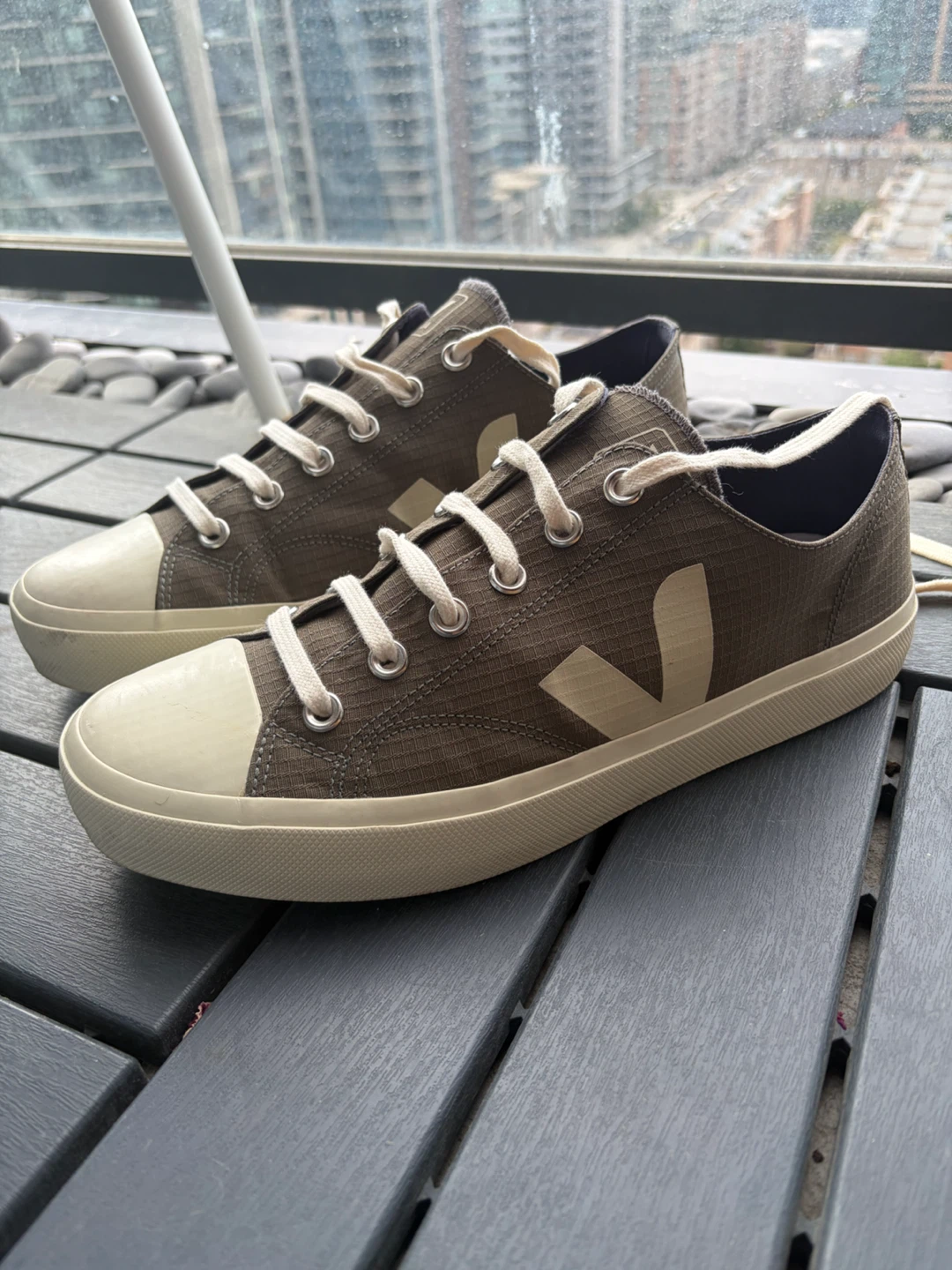 Veja Wata II Low Ripstop Kaki