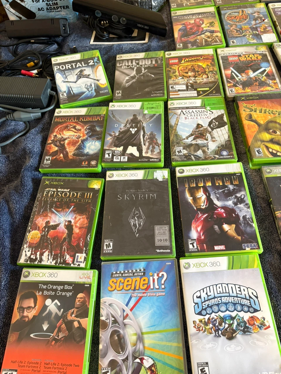 Xbox 360 Slim Console Bundle with 30+ Games and Accessories - photo 2