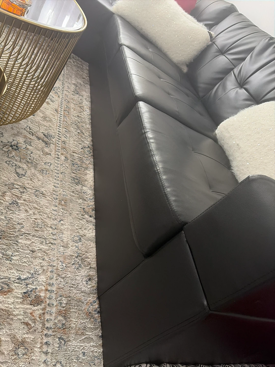 Black Sectional Sofa with Chaise - photo 3