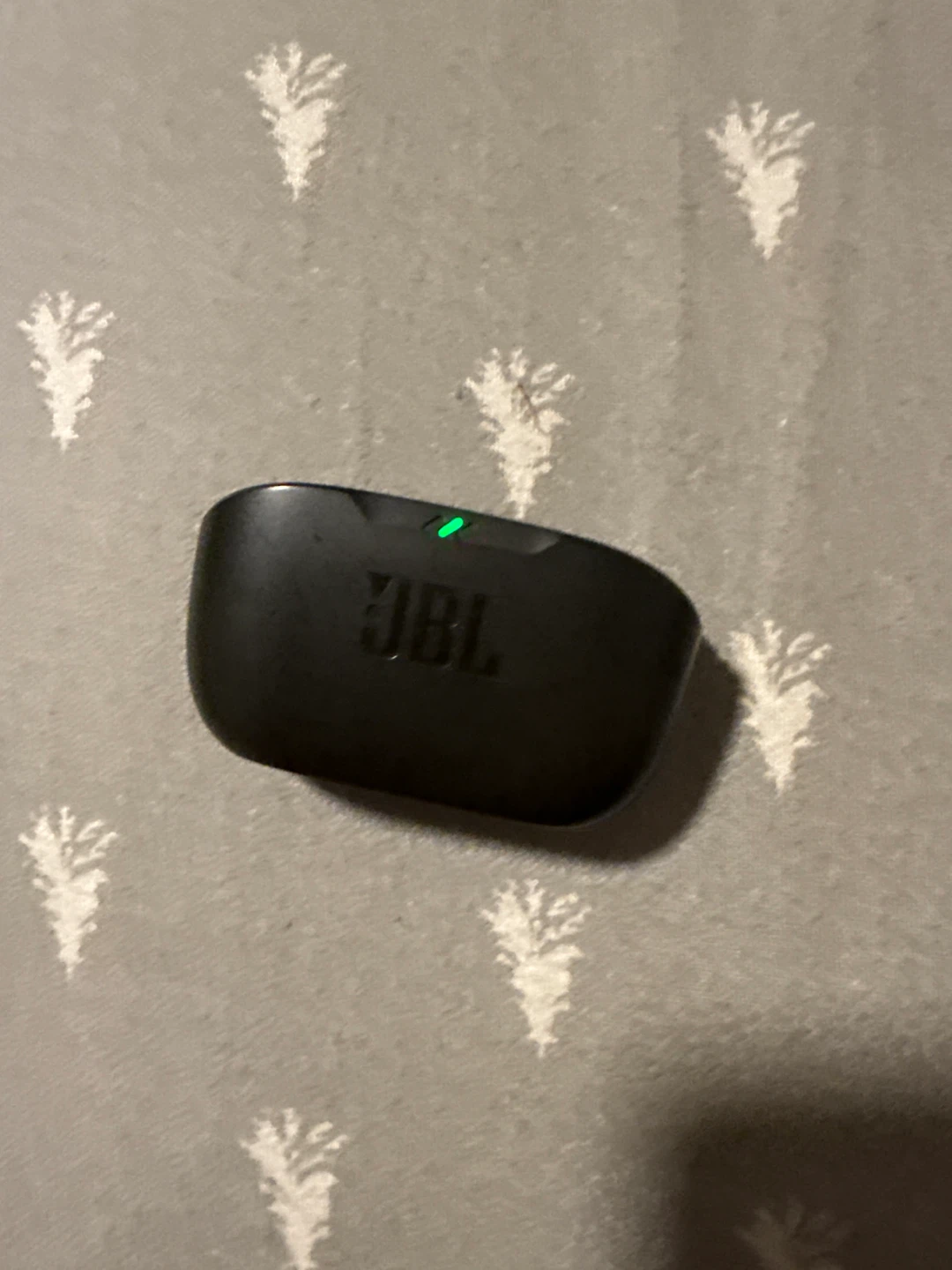 JBL Vibe Buds Wireless Earbuds - photo 2
