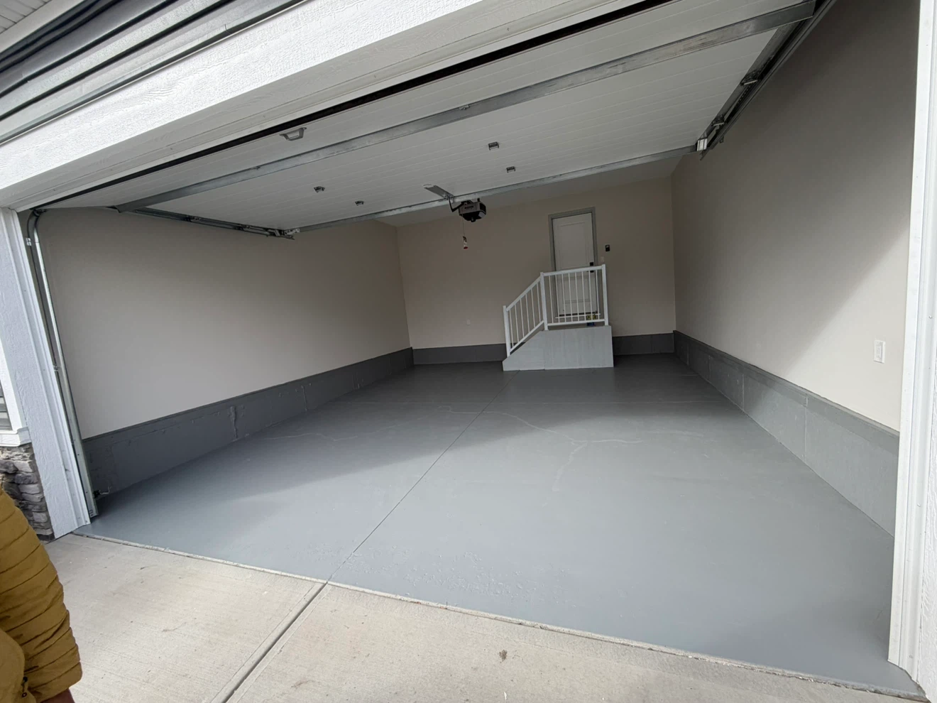 Affordable painting done right - photo 2