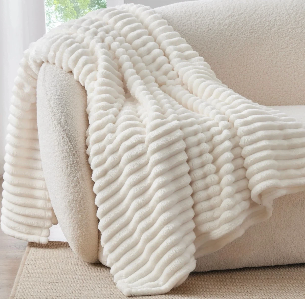 Soft Cozy Fluffy Fleece Plush Warm Blanket, Cream White