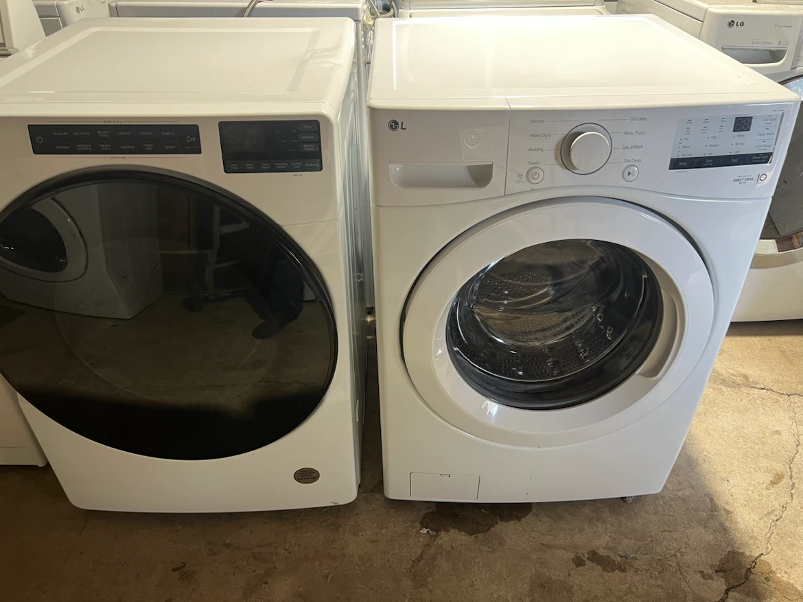 LG Front Load Washer - photo 2