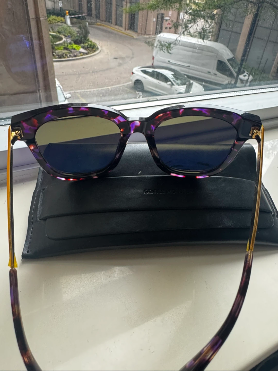 Gentle Monster Absente Sunglasses - photo 2