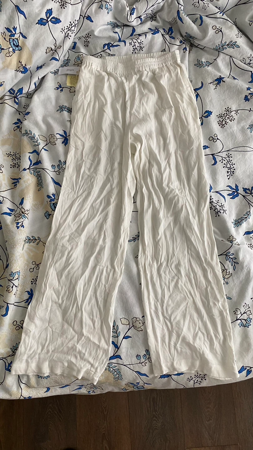 Aritzia Wilfred white pants