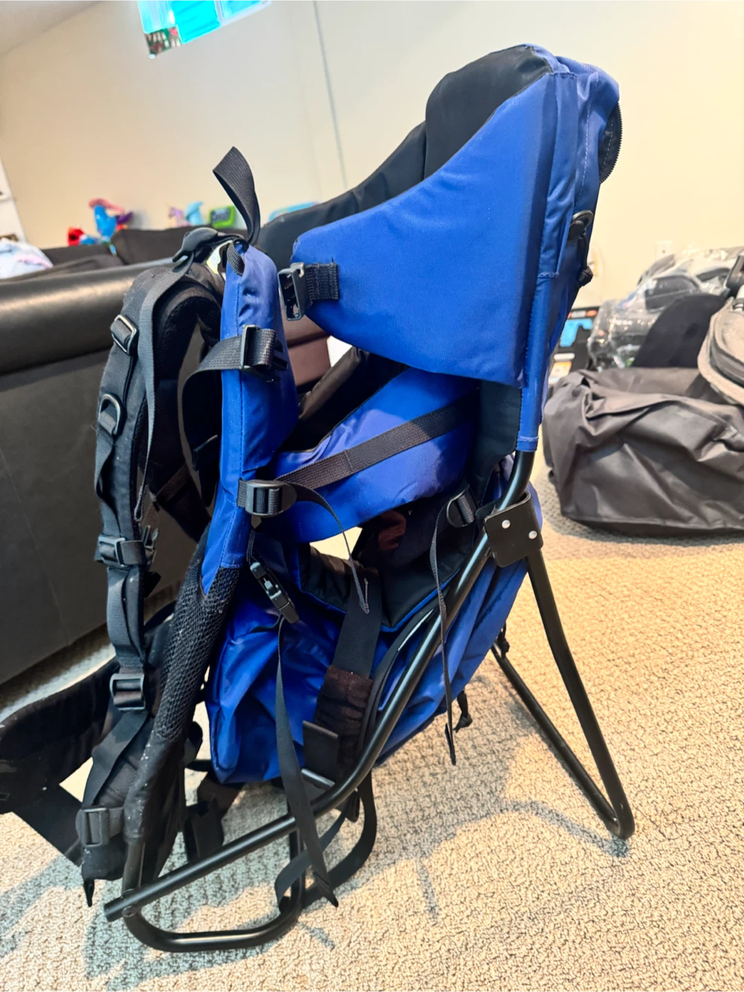 MEC Child Hiking Carrier Backpack - photo 4