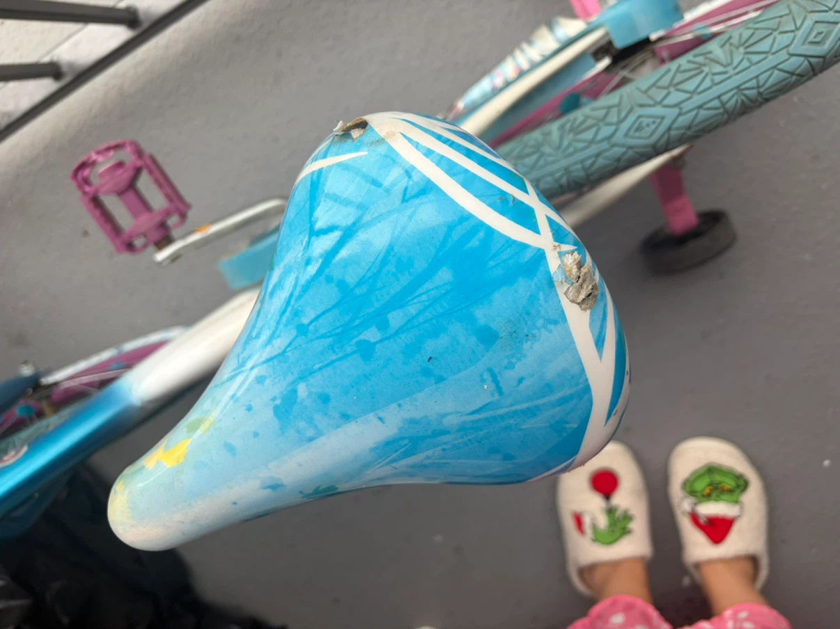 Huffy Frozen 16-inch Children's Bicycle - photo 3