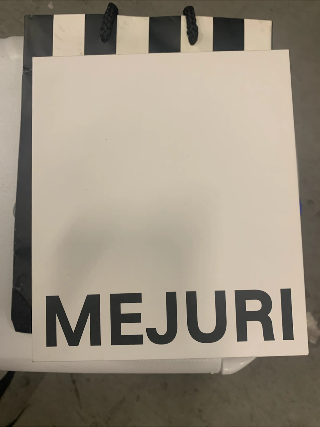 MEJURI gift box - photo 2
