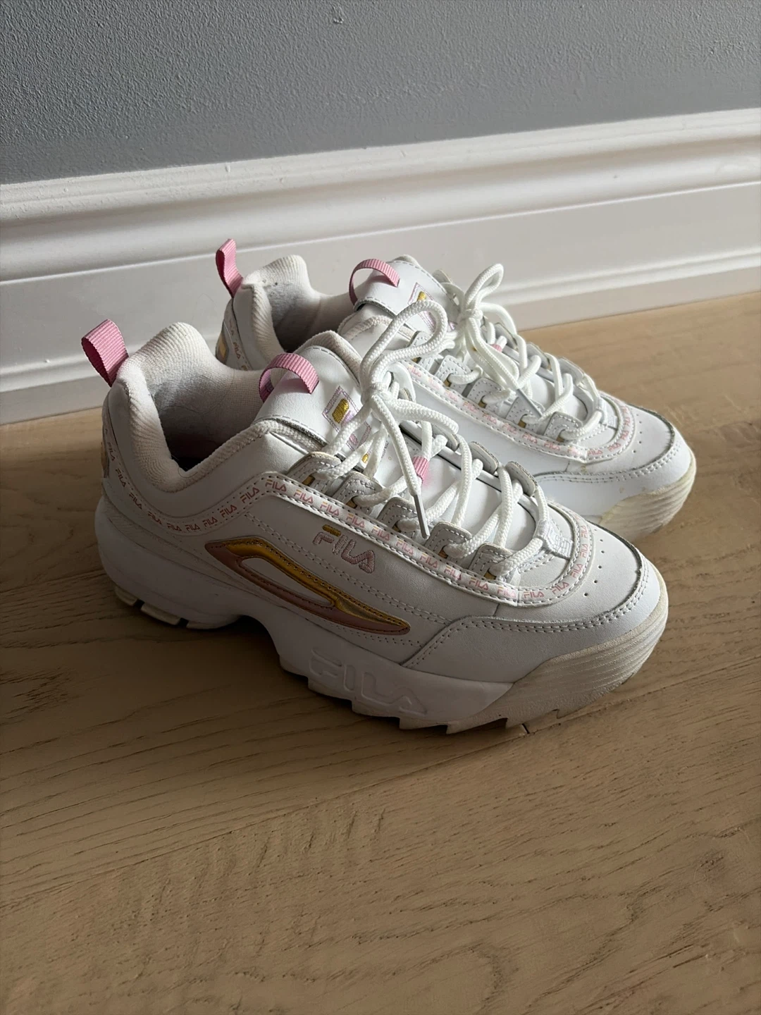 Fila Disruptor Sneakers White and Pink