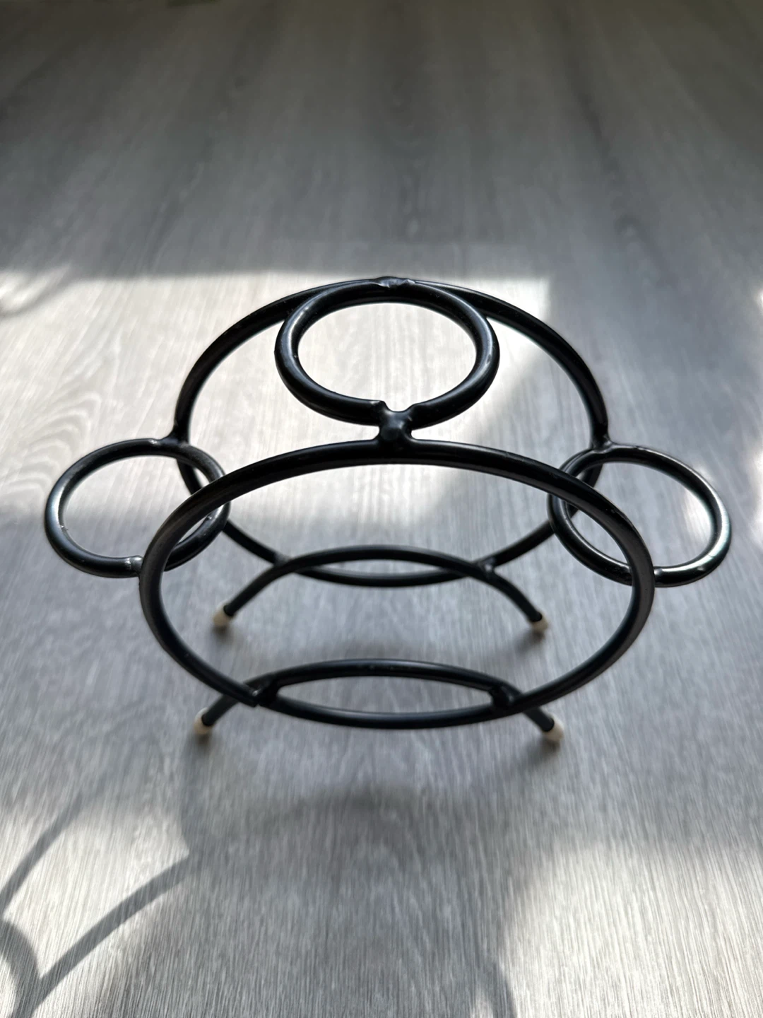 Black Wire Holder - photo 2