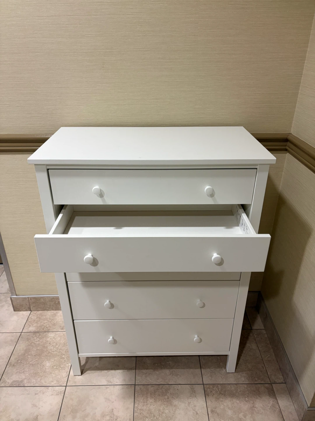 IKEA white dresser with 5 drawers in good condition - photo 3