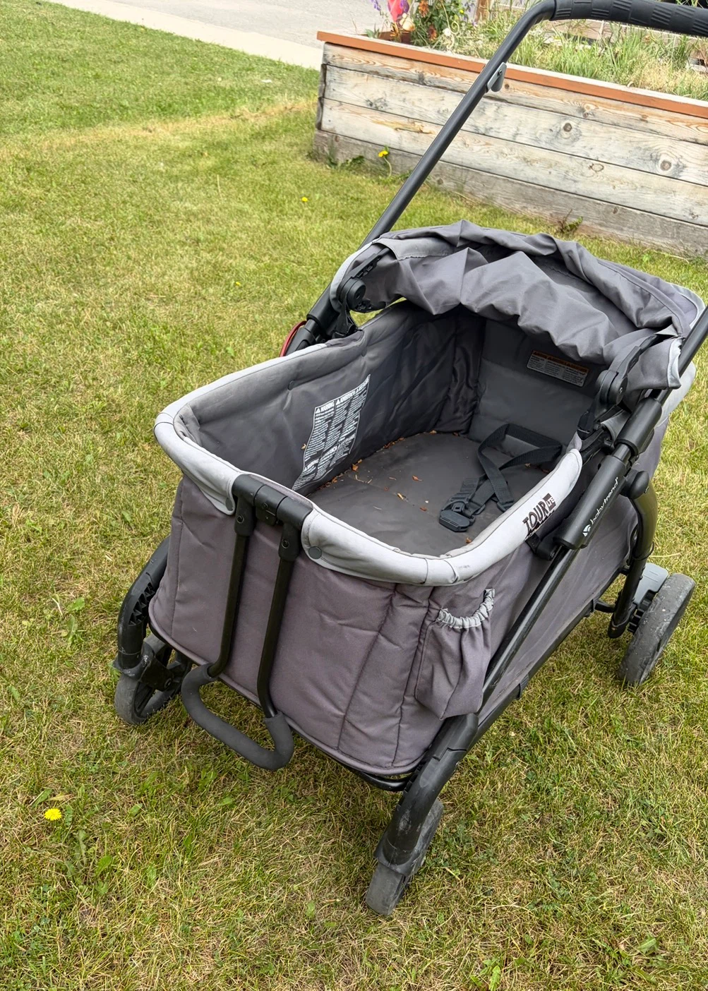 Baby Trend Tour LTE 2-in-1 Stroller Wagon - photo 4