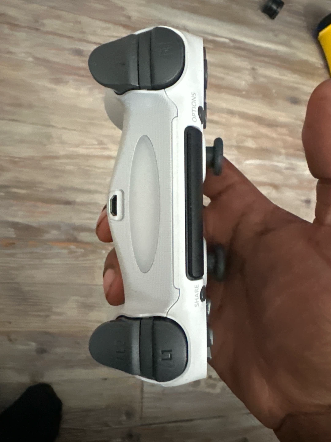 Ps4 controller - photo 2