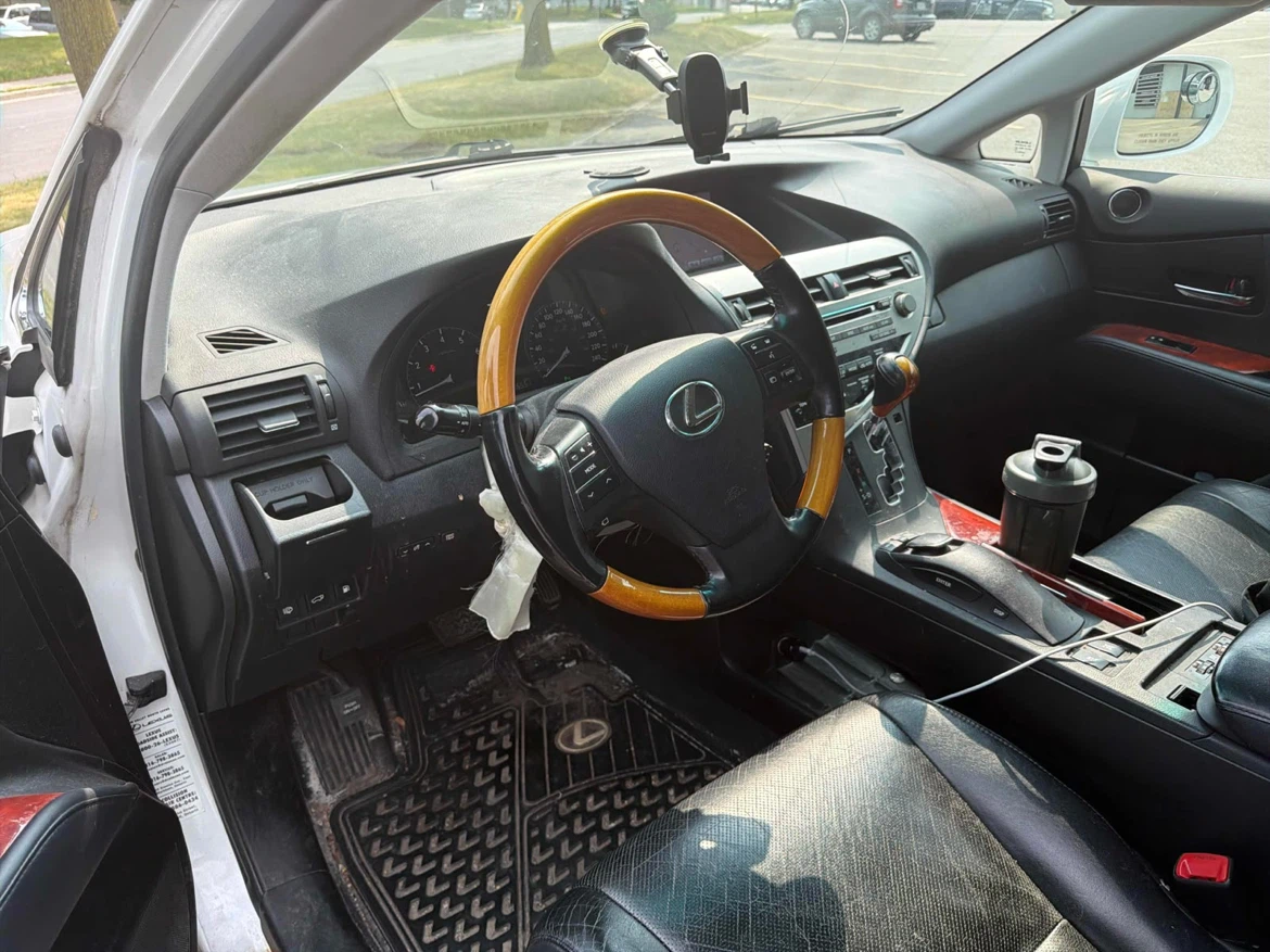 Lexus RX350 SUV - photo 4