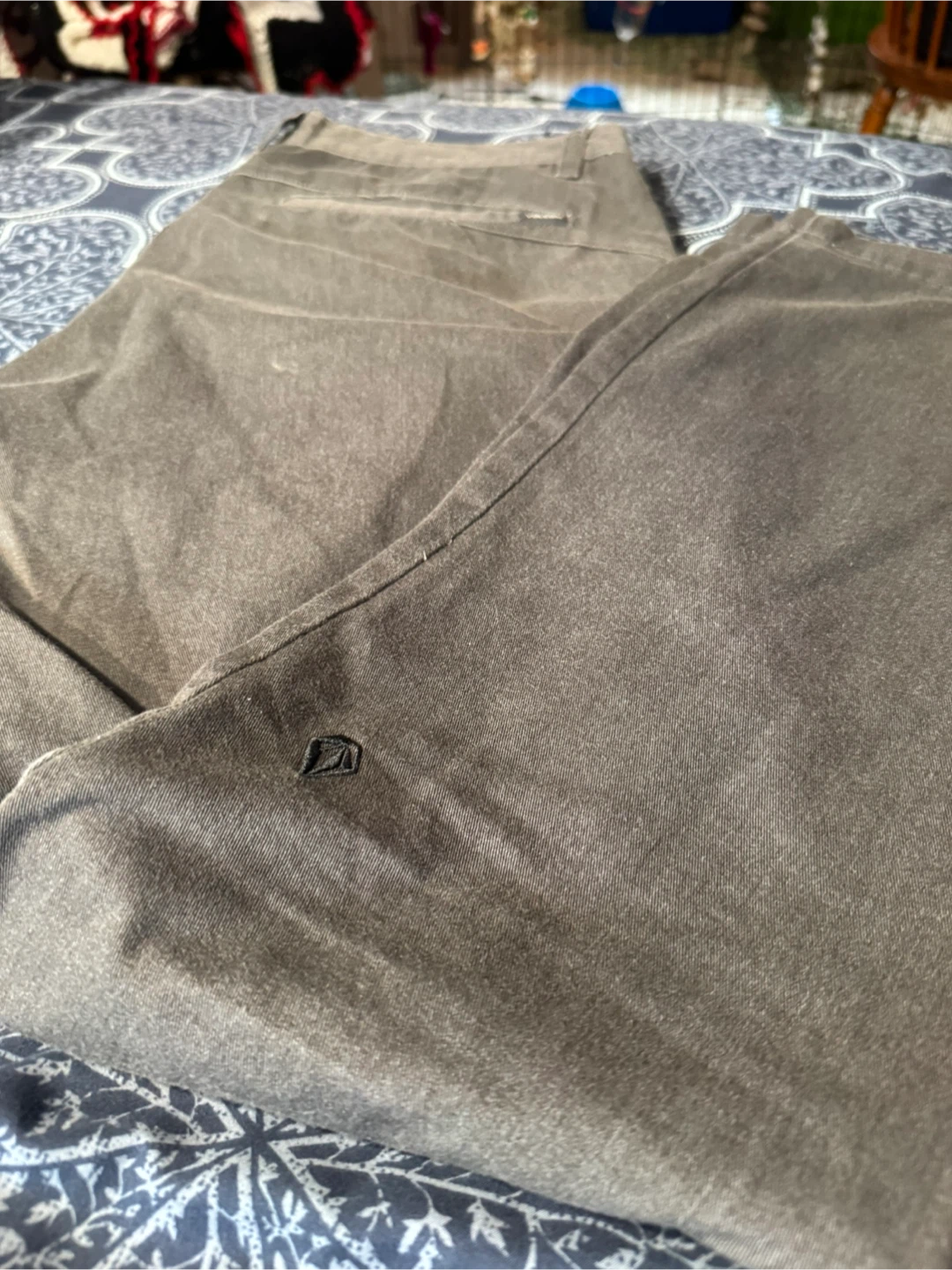 Volcom Chino Pants - size 31 - photo 5