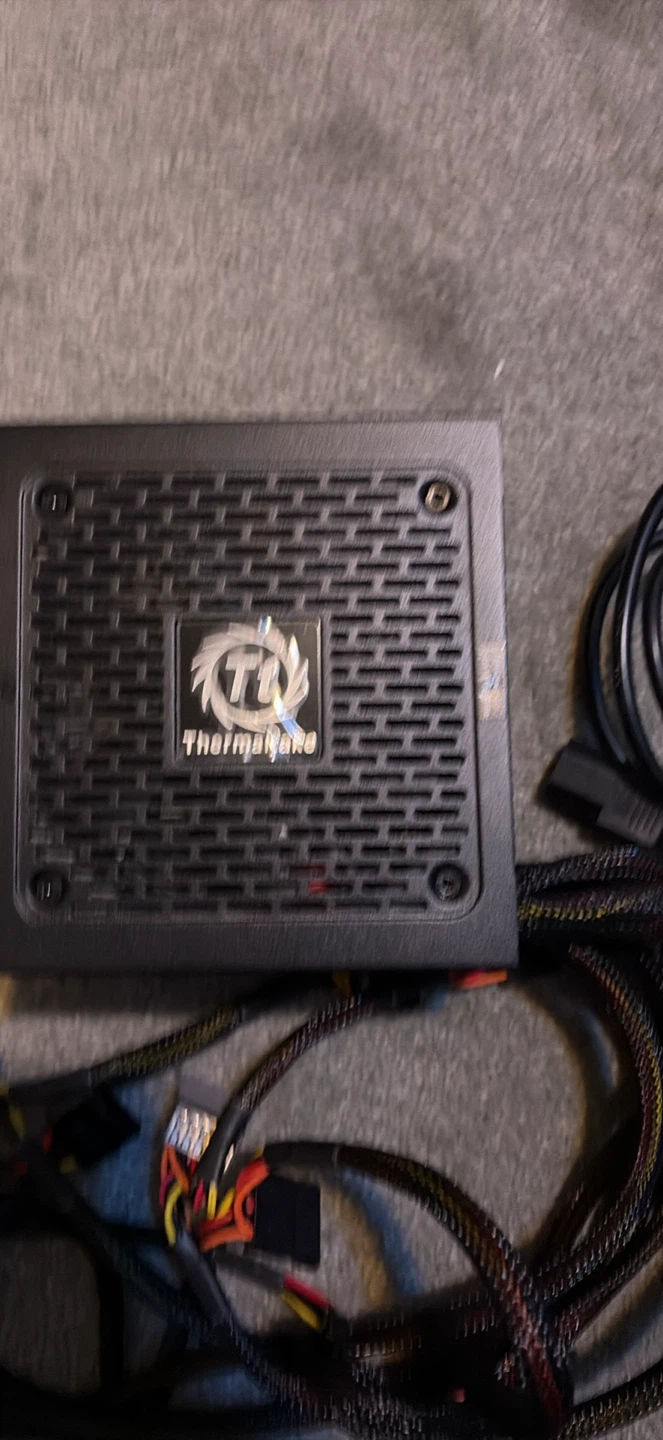 Thermaltake Toughpower GX2 600W Power Supply