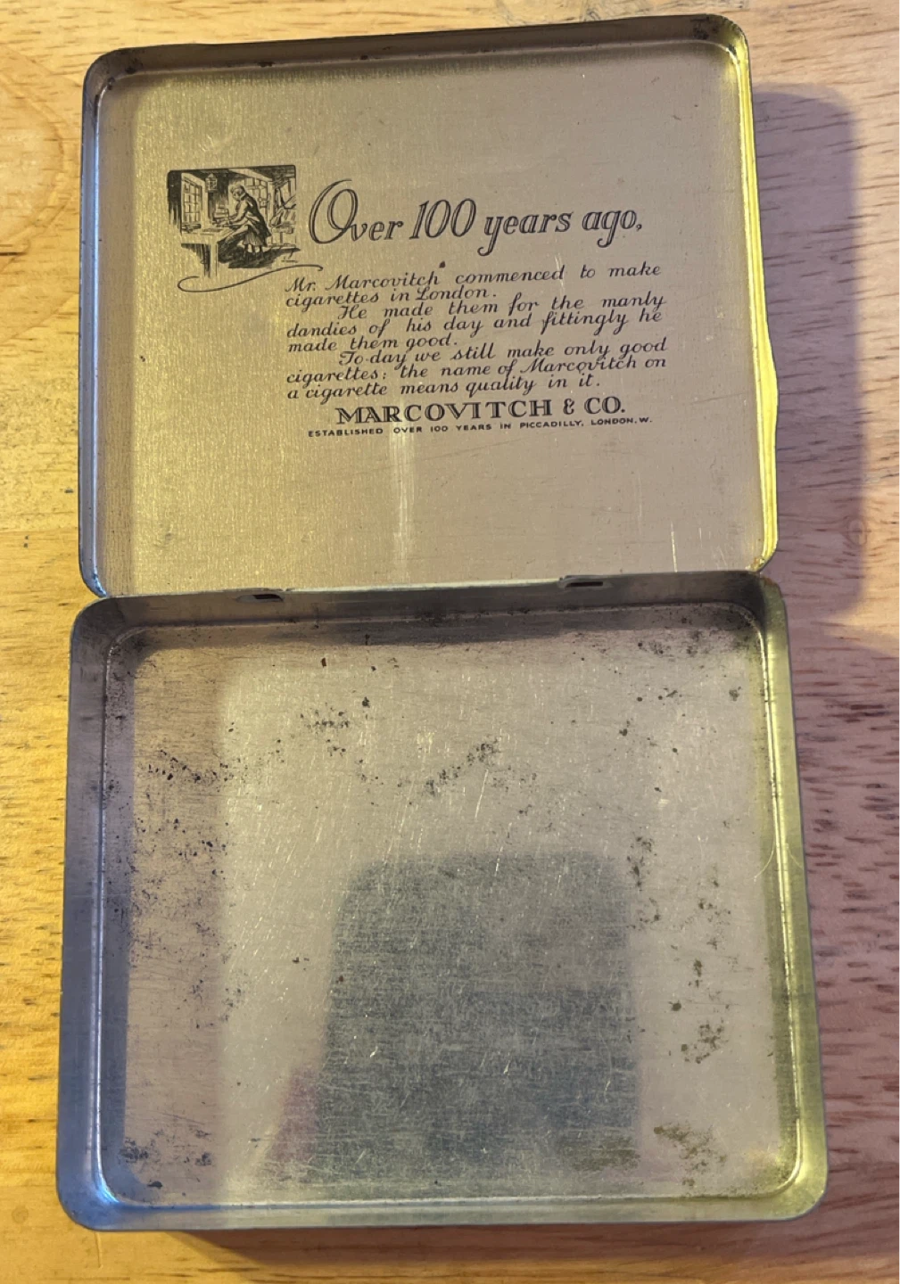 Vintage Marcovitch Black & White Cigarette Tin - photo 3