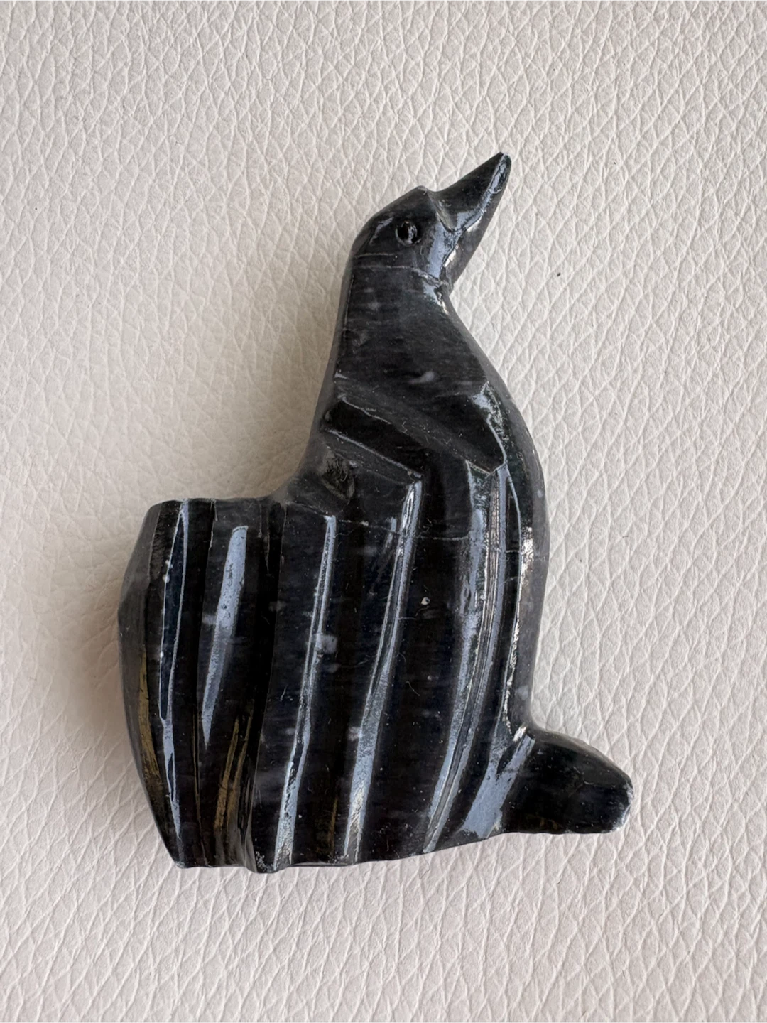 Hand-Carved Stone Seal Pen Holder - photo 2