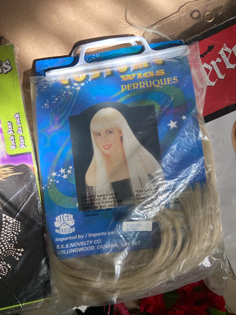 Set of 3 Costume Wigs - photo 2