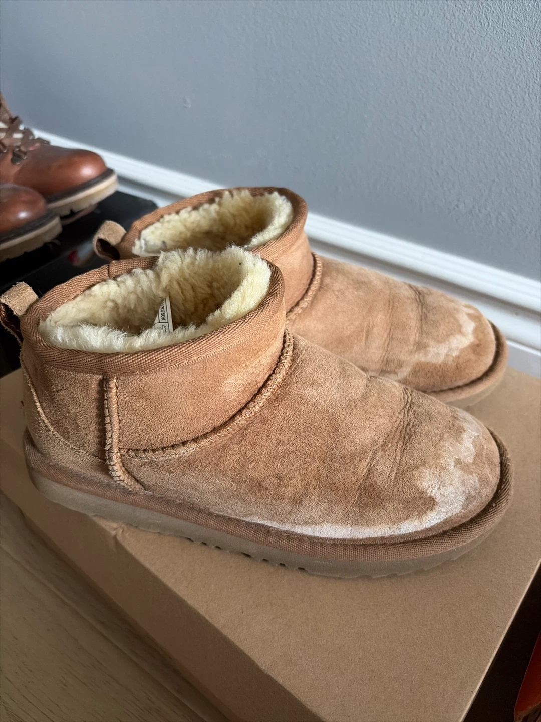 Kids UGG Tan Classic Mini Boots