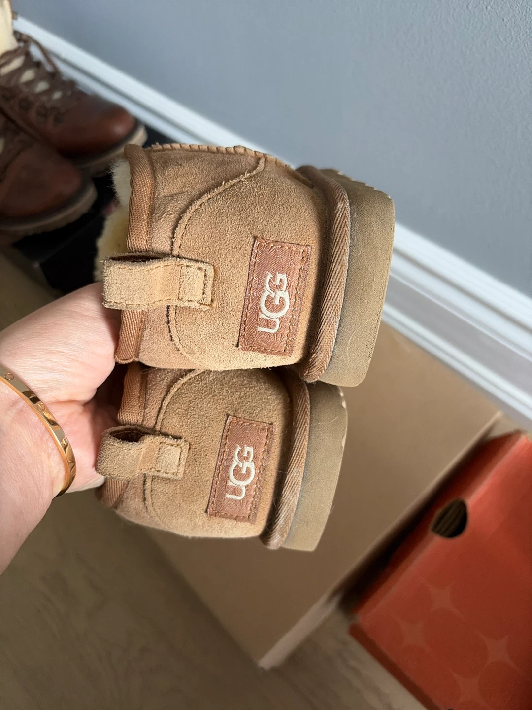 Kids UGG Tan Classic Mini Boots - photo 2