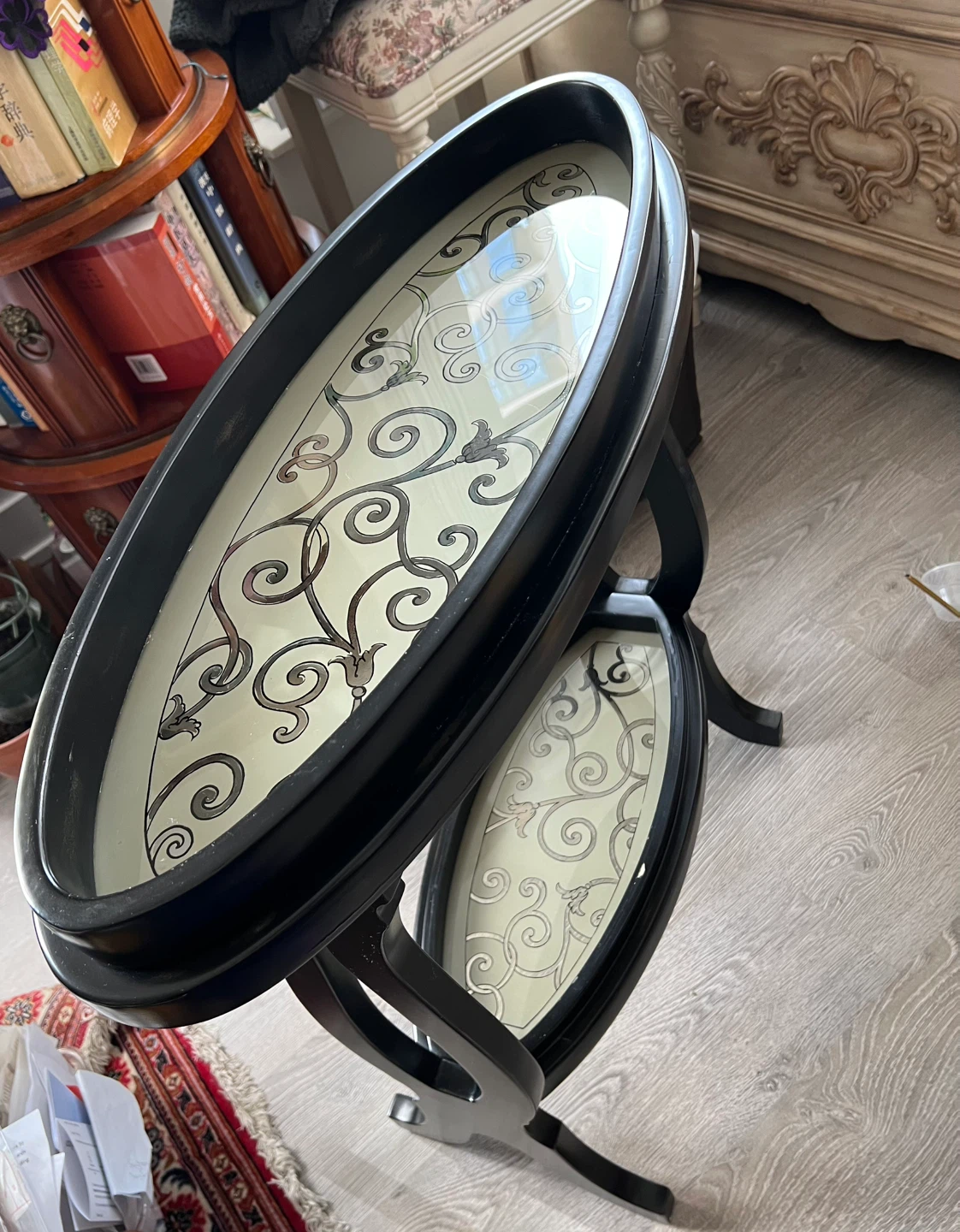 Oval Black Accent Side Table