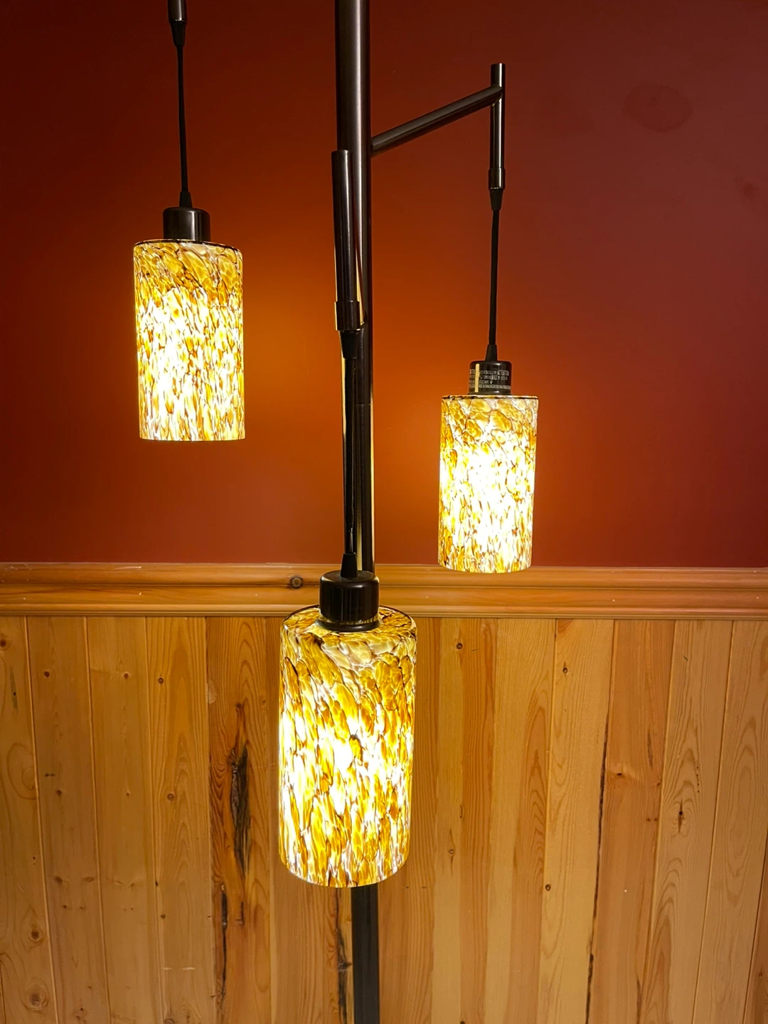 A beautiful 3-shade stained glass floor lamp - photo 2