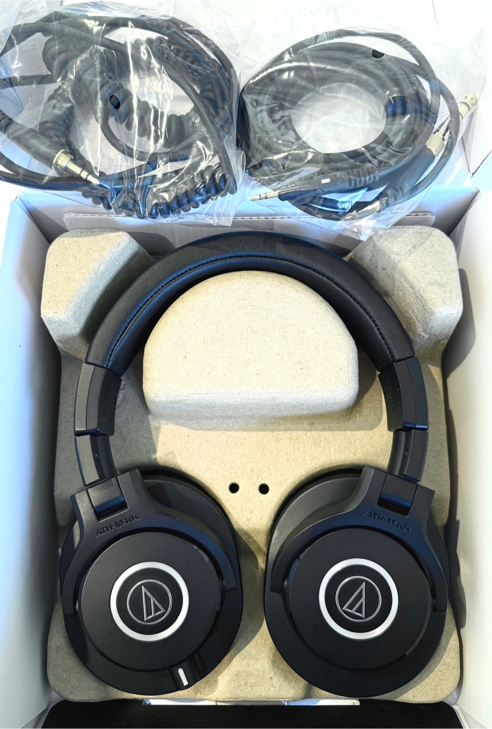 Audio-Technica ATH-M40x Professional Monitor Headphones