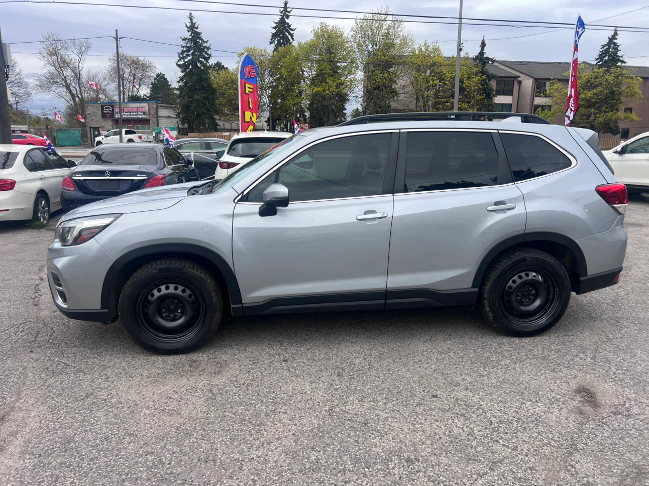 Subaru Forester Silver SUV - photo 2
