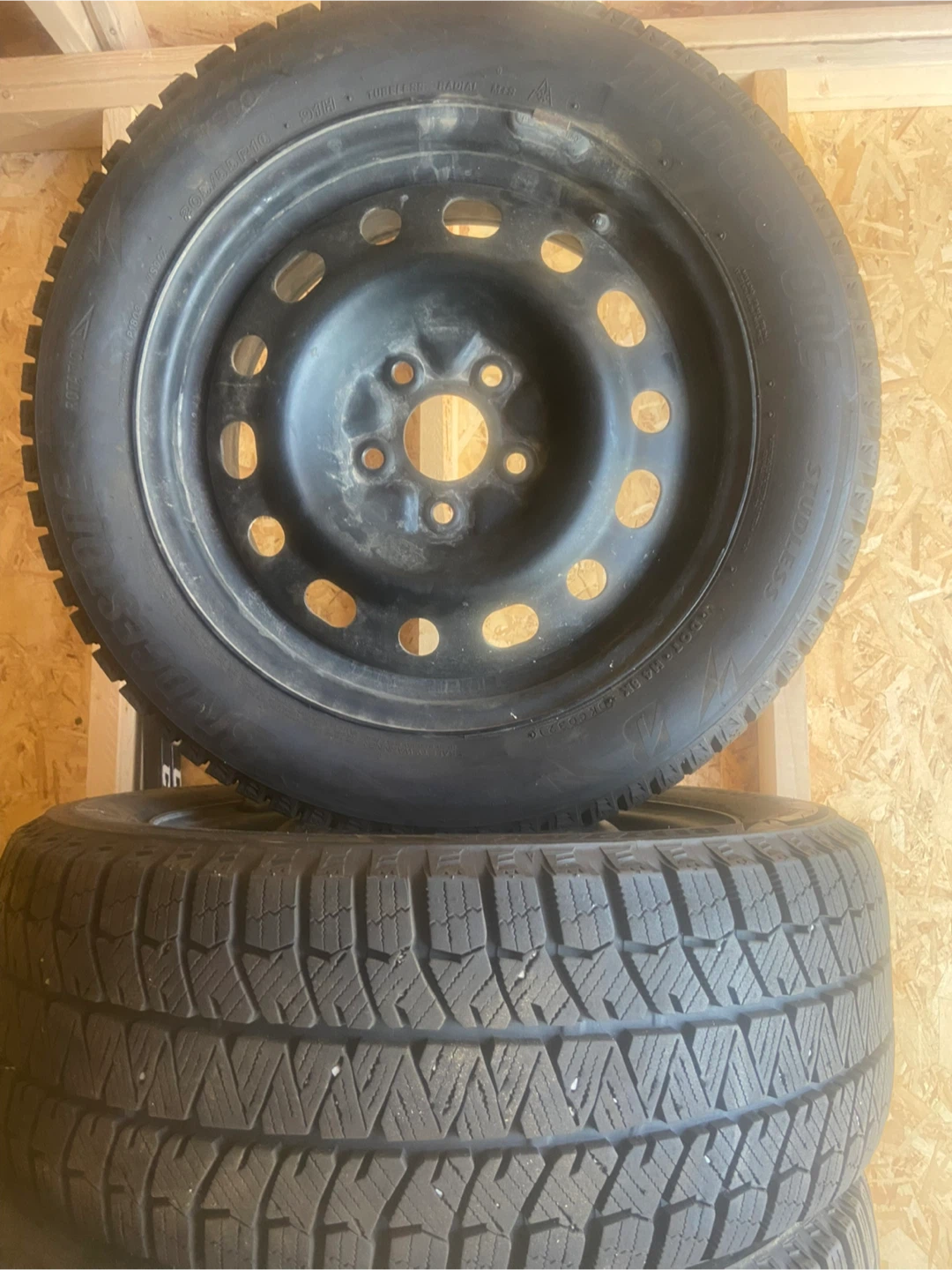 Bridgestone Blizzak winter WS90 Tires 205/55R16