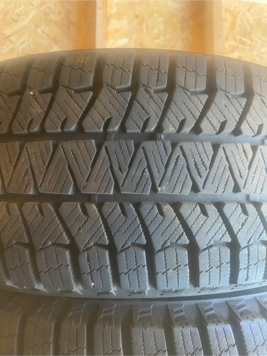 Bridgestone Blizzak winter WS90 Tires 205/55R16 - photo 2