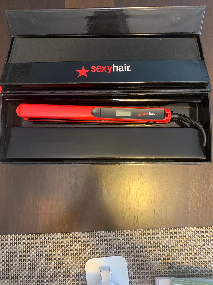 Sexy Hair Professional Flat Iron