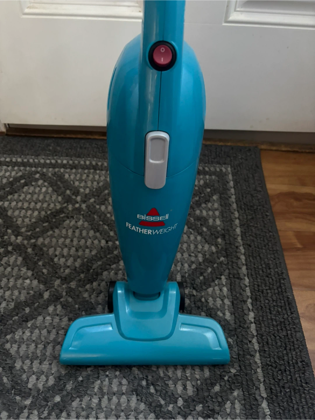 Bissell Featherweight - photo 2