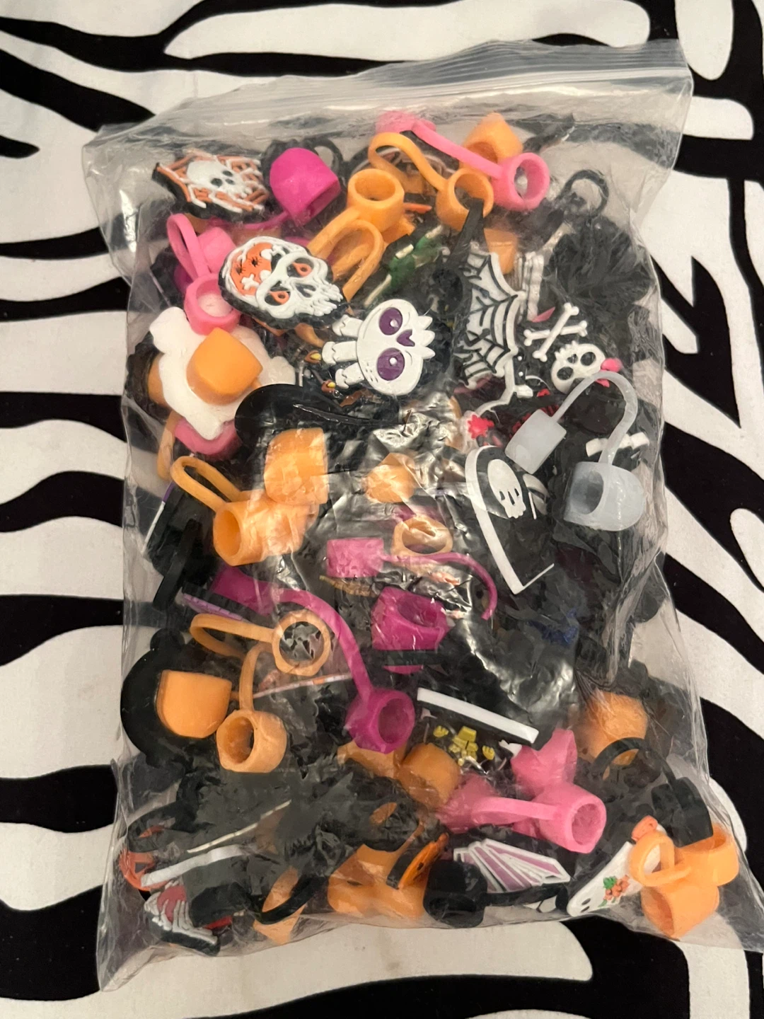 🎃 Assorted Halloween Standard size Reusable Straw Cover Caps 🎃 - photo 5