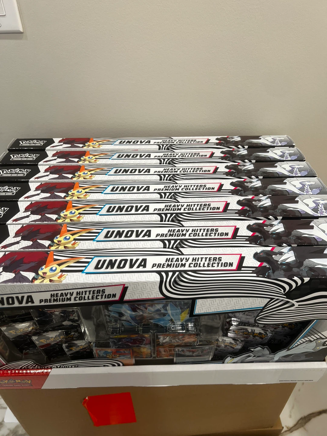 Unova Heavy Hitters Premium Collection