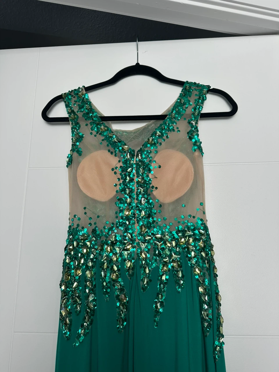 Emerald Green Beaded Evening Gown - photo 4