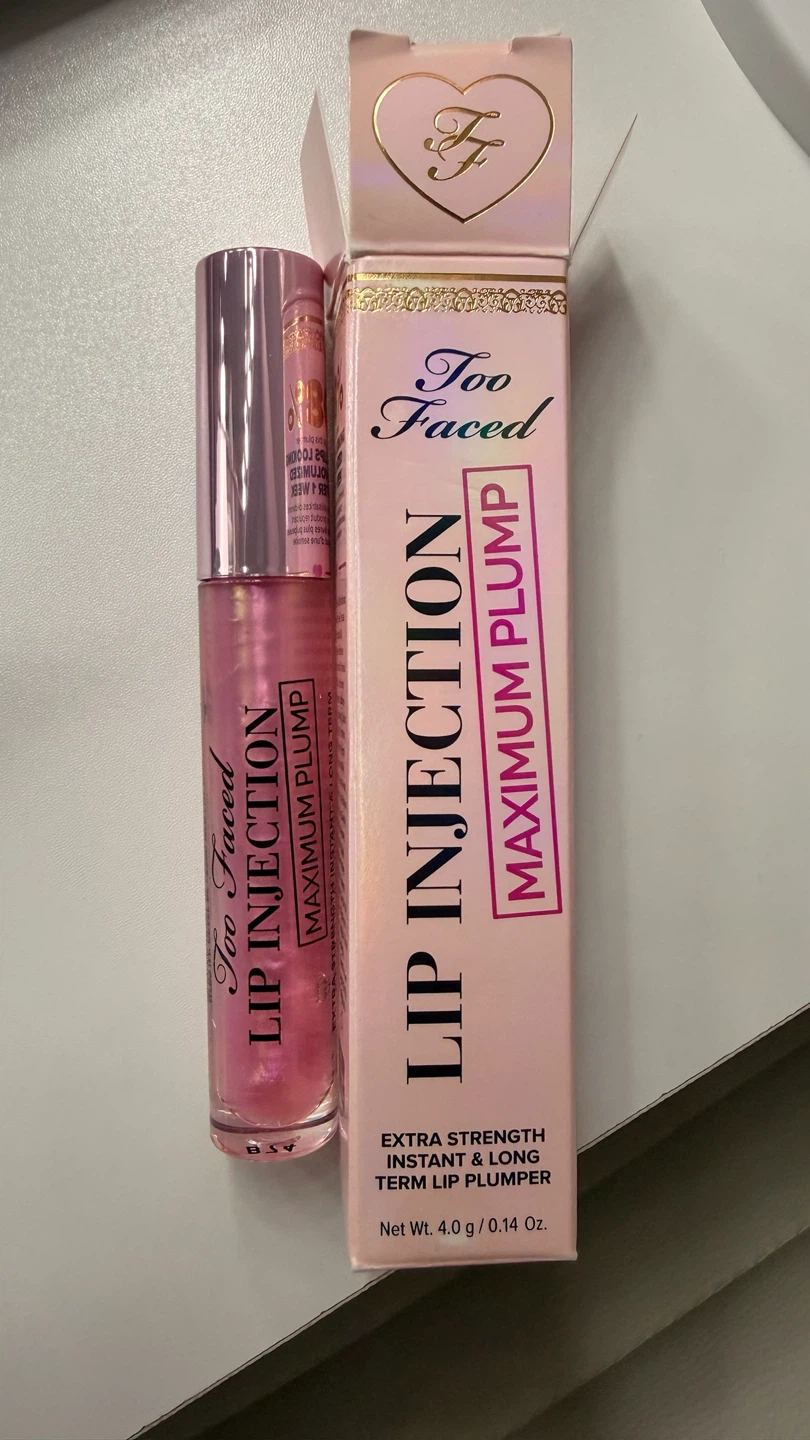Too Faced Lip Injection Maximum Plump