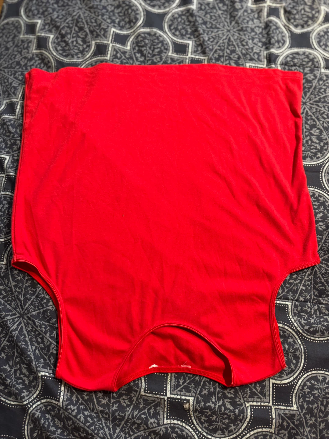 2 Red Sleeveless Tank Top - photo 3