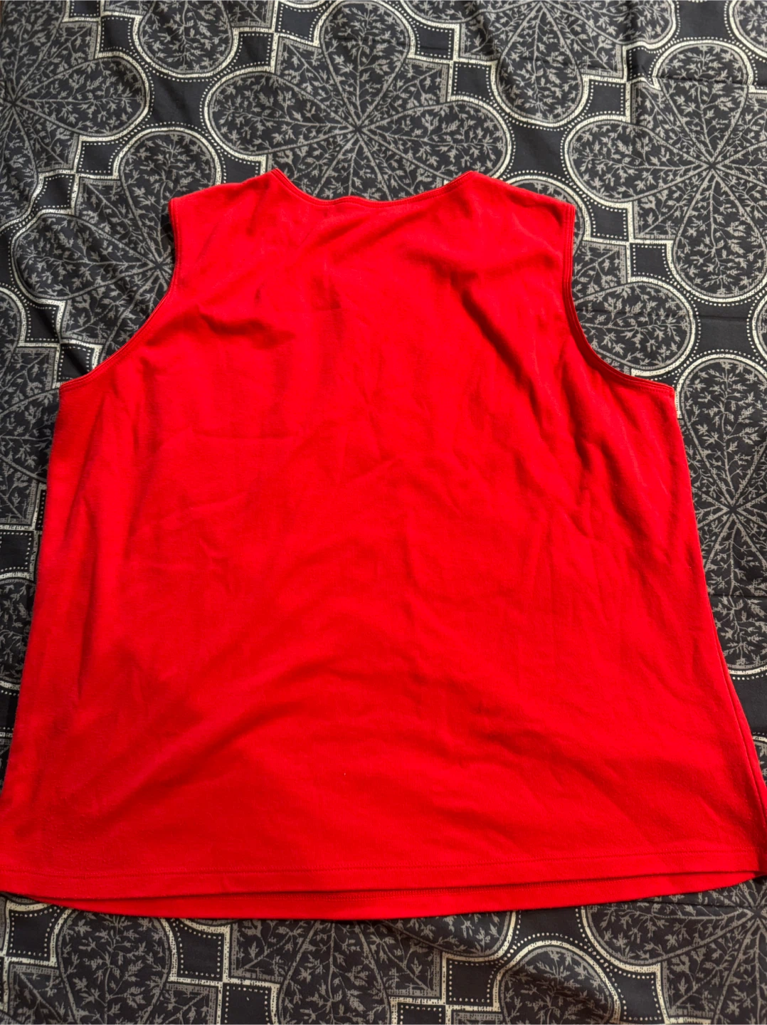 2 Red Sleeveless Tank Top - photo 4
