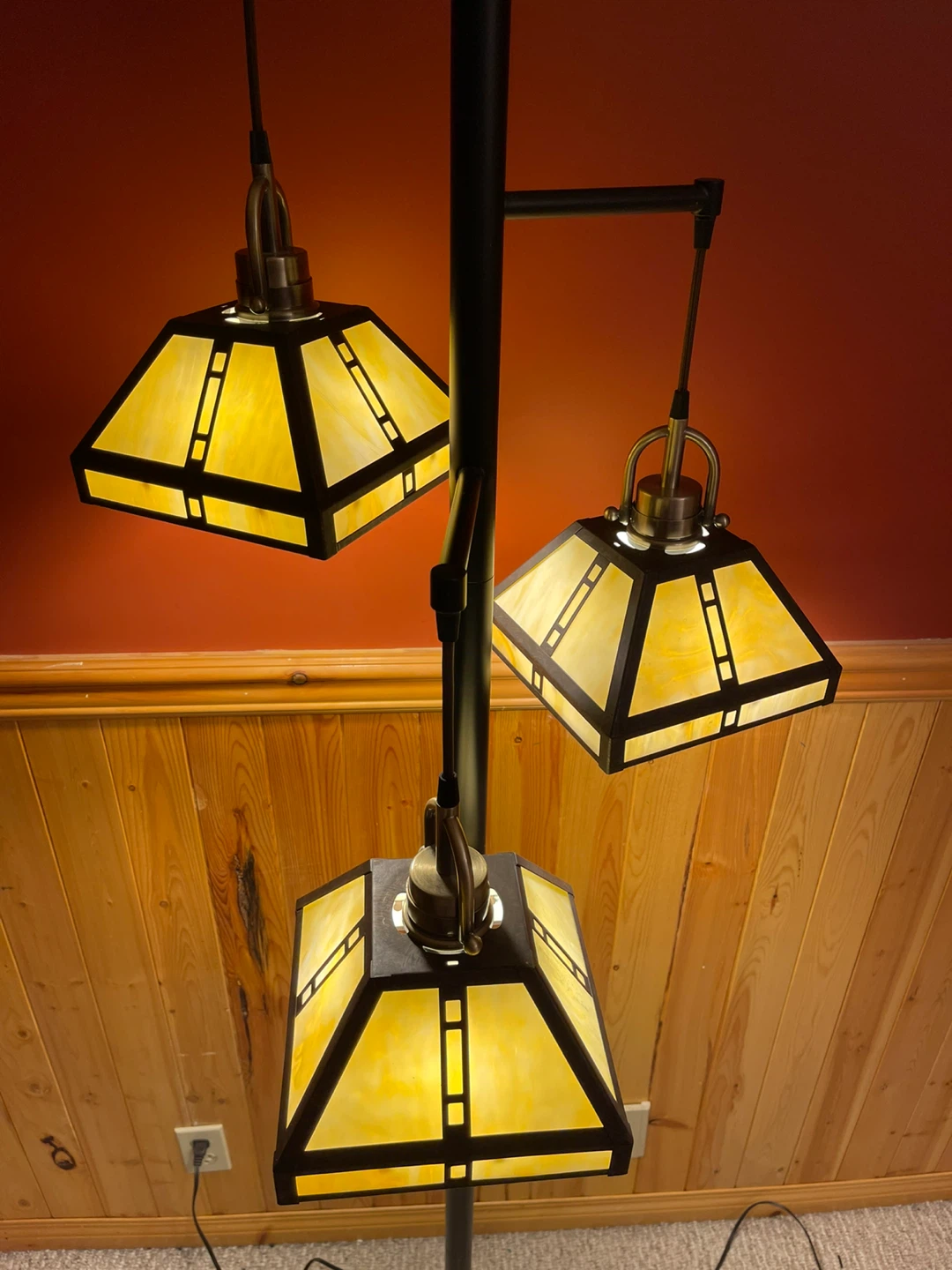 A beautiful 3-shade stained glass floor lamp - photo 5
