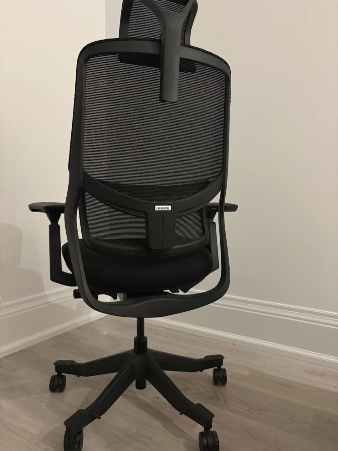Flexispot Ergonomic Mesh Office Chair - photo 2