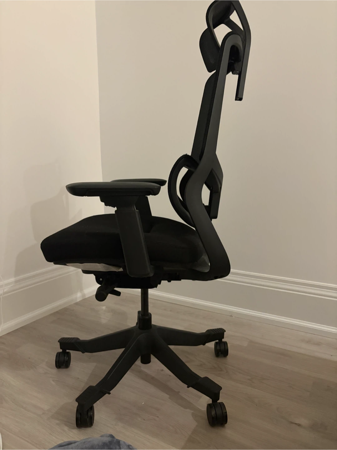 Flexispot Ergonomic Mesh Office Chair - photo 3